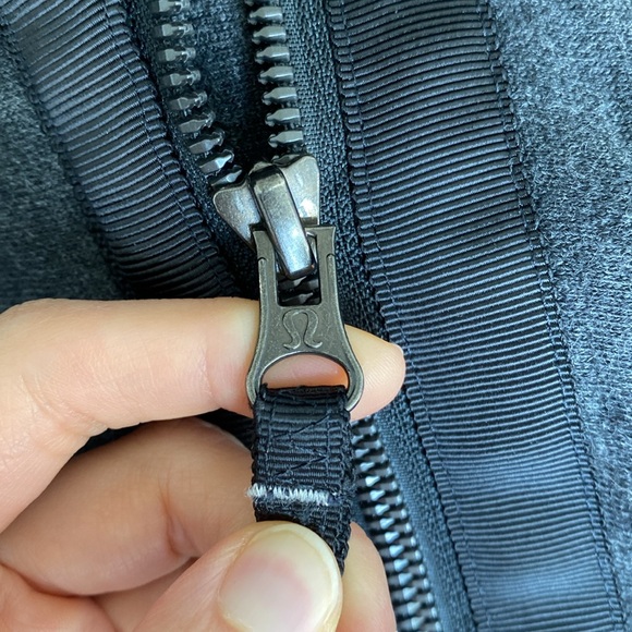 Lululemon Virsana Blanket Wrap Zip Up Jacket - Picture 6 of 8